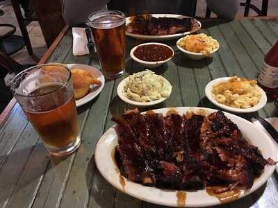 Everett & Jones Barbeque, Oakland