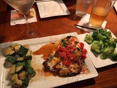 Briquettes Steakhouse, Mobile