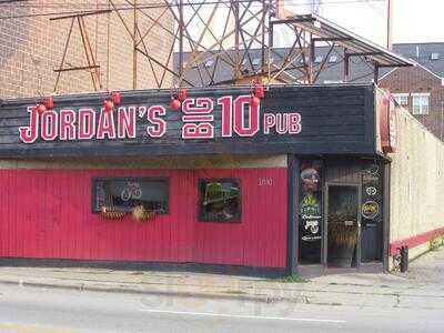 Jordan's Big 10 Pub