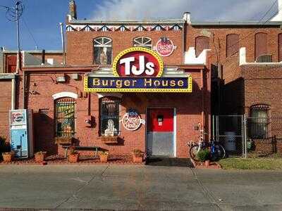 T J's Burger House, Wichita