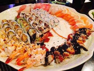 Ijji 2 Sushi & Japanese Steakhouse