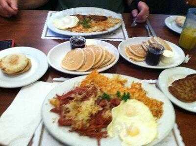 Yosemite Falls Cafe, Fresno