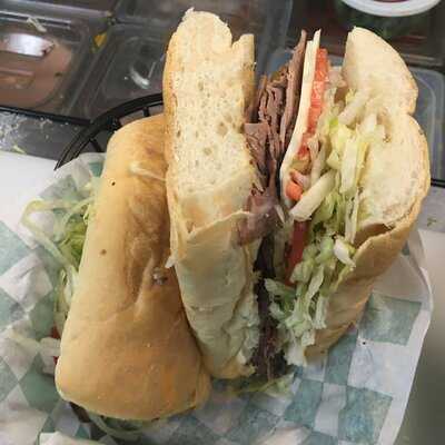 Salmich's Burger and Hoagies, Norfolk