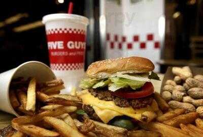 Five Guys, Greensboro