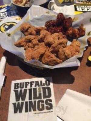 Buffalo Wild Wings, Arlington