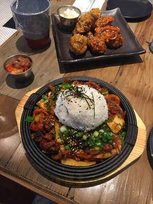 Den Den Korean Fried Chicken