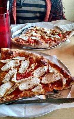 Rosa's Pizza, Marietta