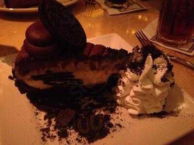 The Cheesecake Factory, Lexington