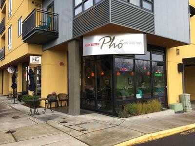 Pho, Eugene