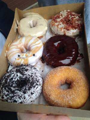 Duck Donuts, Arlington