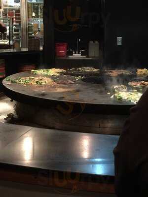 HuHot Mongolian Grill, Wichita