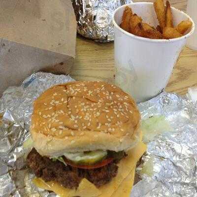 Five Guys, Springfield