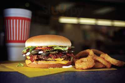 Whataburger, Baton Rouge