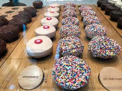 Sprinkles Plano, Plano