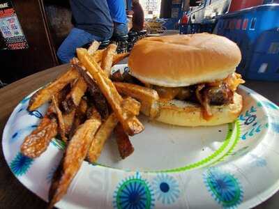 Bomber Burger, Wichita