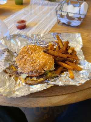 Five Guys, Henderson