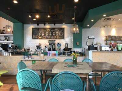 Savor Coffee Bar and Eatery, Arlington