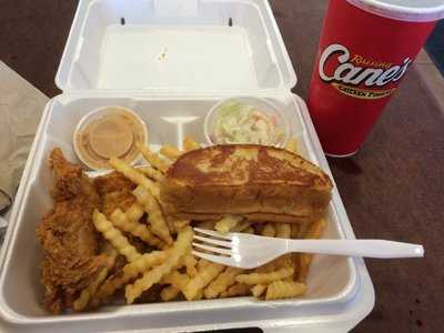 Raising Cane's Chicken Fingers, Norfolk