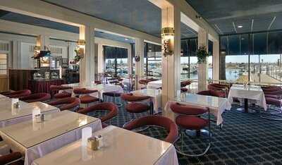 PCH Club Restaurant, Long Beach