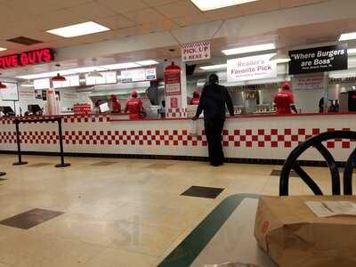 Five Guys, Norfolk