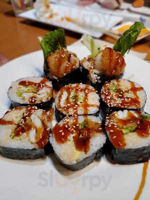 Oishii Japanese Cuisine, Fresno