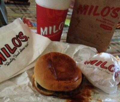 Milo's Hamburgers