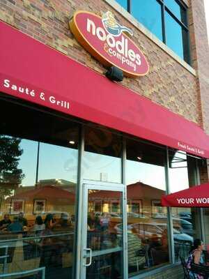 Noodles & Company, Aurora