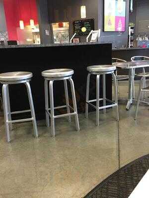 di'lishi frozen yogurt bar, Greensboro