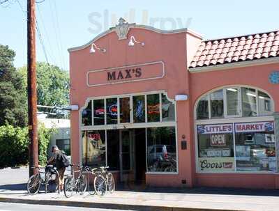 Max's Tavern