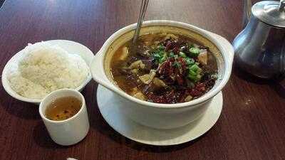 Little Sichuan, Plano