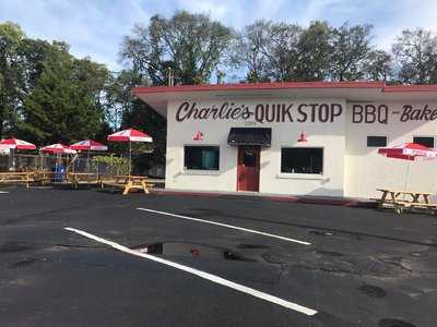 Charlie's Bbq & Bakery