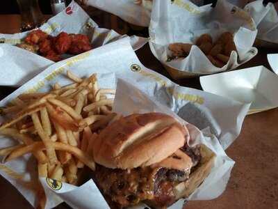 Buffalo Wild Wings, Staten Island