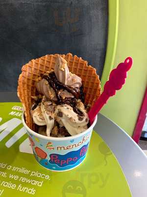 Menchie's Frozen Yogurt, Durham