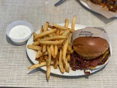 Johnny Rockets, Long Beach