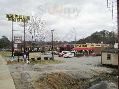 Waffle House, Columbia