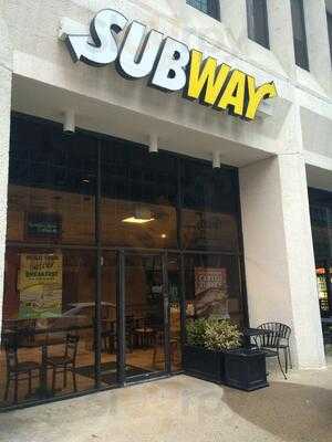 Subway, Arlington