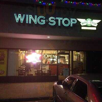 Wingstop, Aurora