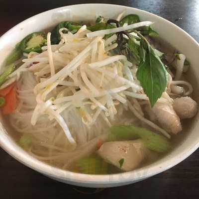 Wayside Noodles, Fresno