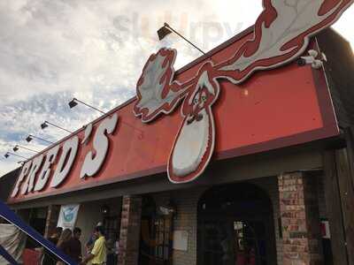 Fred's Bar & Grill, Baton Rouge