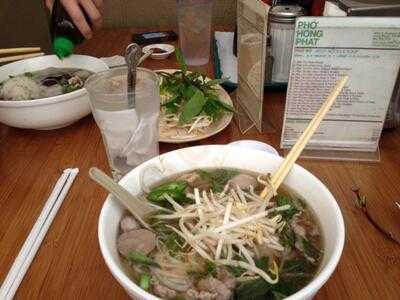 Pho Hong Phat, Long Beach