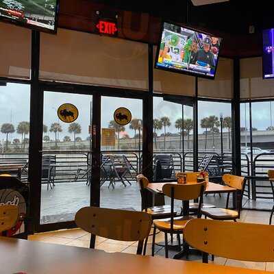 Buffalo Wild Wings, Clearwater