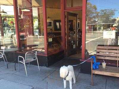 Hudson Bay Caffe, Oakland