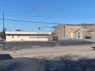 Taylor's Drive In, Springfield