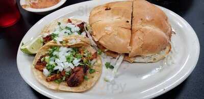 Taqueria Mi Tierra, Fort Wayne