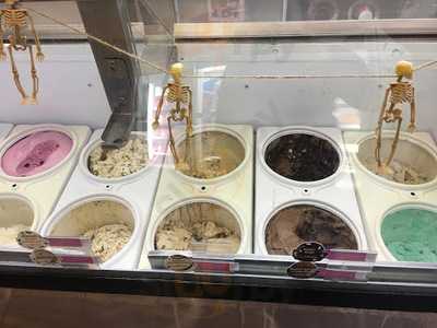 Baskin-Robbins, Durham