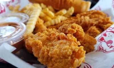 Raising Cane's Chicken Fingers, Reno