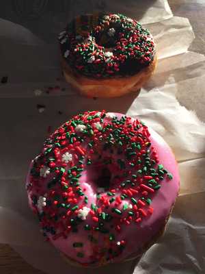 American Donuts Shop, Riverside