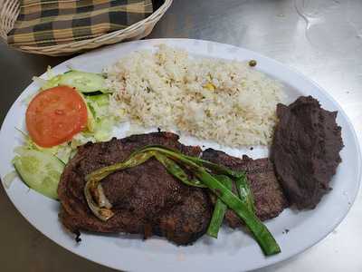 Rincon Salvadoreno Restaurant, Providence