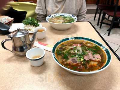 Pho' Vietnam #3, Anchorage