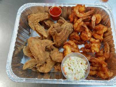 Hook Fish and Chicken, Detroit